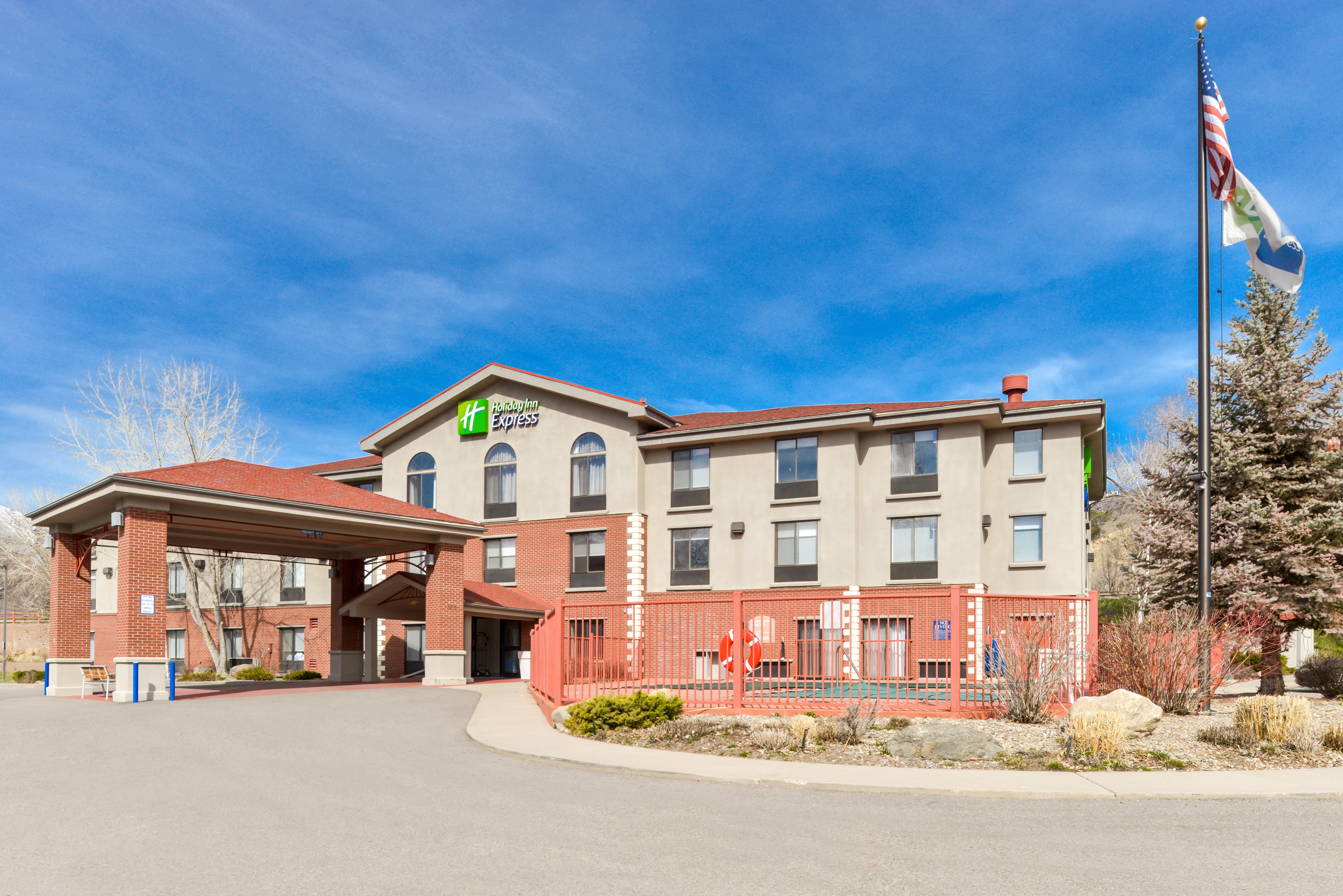 Holiday Inn Express Glenwood Springs Aspen Area, An Ihg Hotel Екстер'єр фото